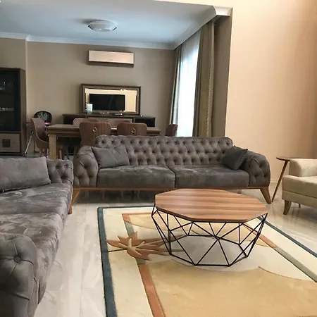 Villa Dsf & Spa A17 *