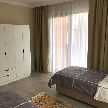 Villa Dsf & Spa A17 *