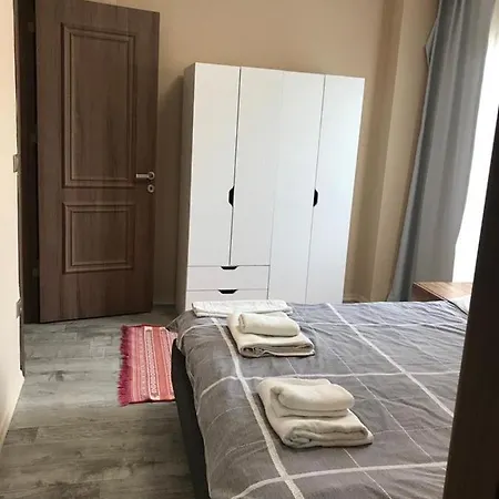 Villa Dsf & Spa A17 *